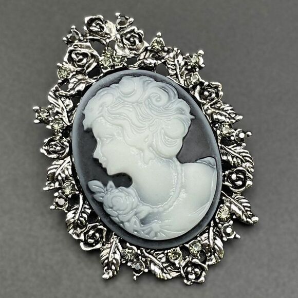 Silver with Gray Crystal Flower Victorian Lady Maiden Cameo Pin Back Brooch - Picture 1 of 7